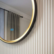 Runder Spiegel 60 cm im Metallrahmen mit LED-Beleuchtung