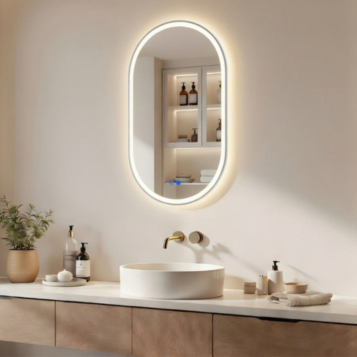 Ovaler Spiegel mit LED-Beleuchtung – 50x80/80x50 cm in silbernem Aluminiumrahmen